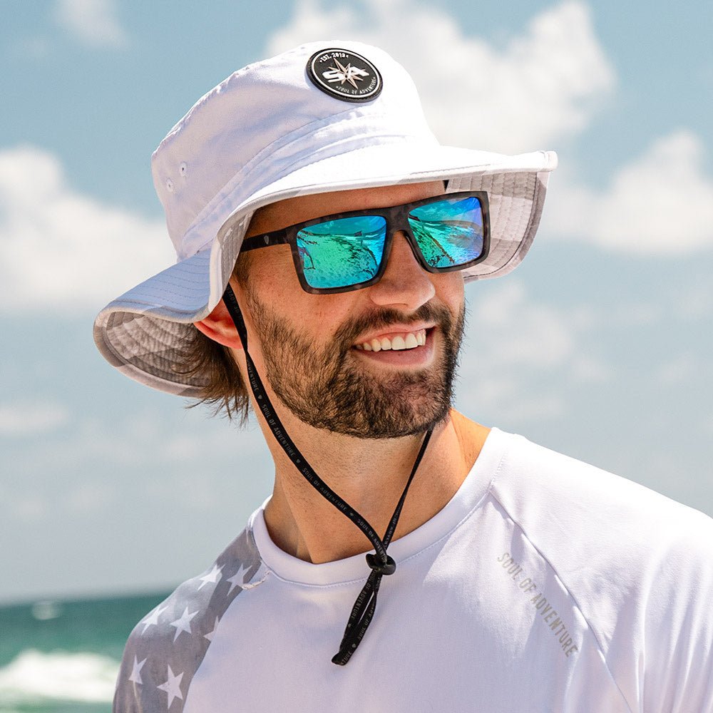 Bucket Hat (B)