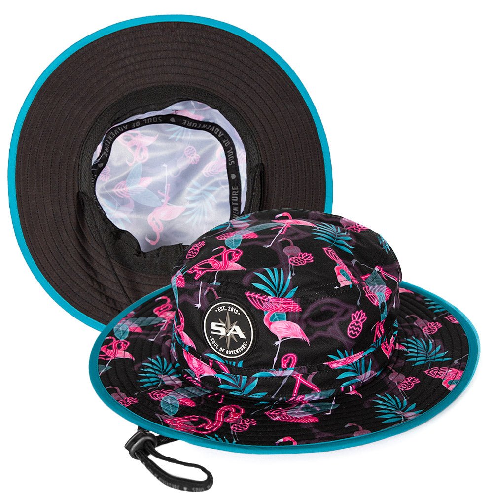 Bucket Hat (B)