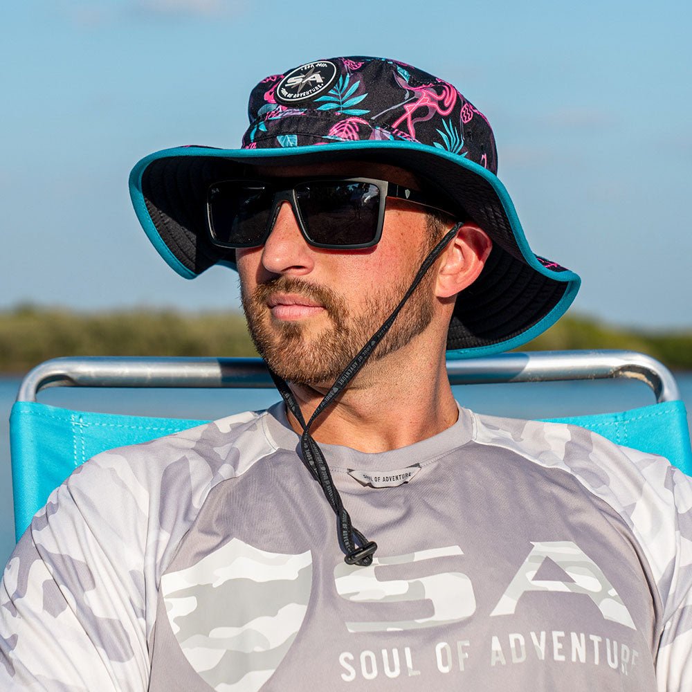 Bucket Hat (B)