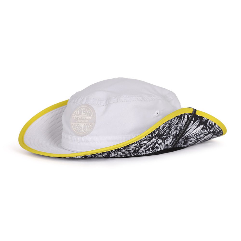 Bucket Hat (B)